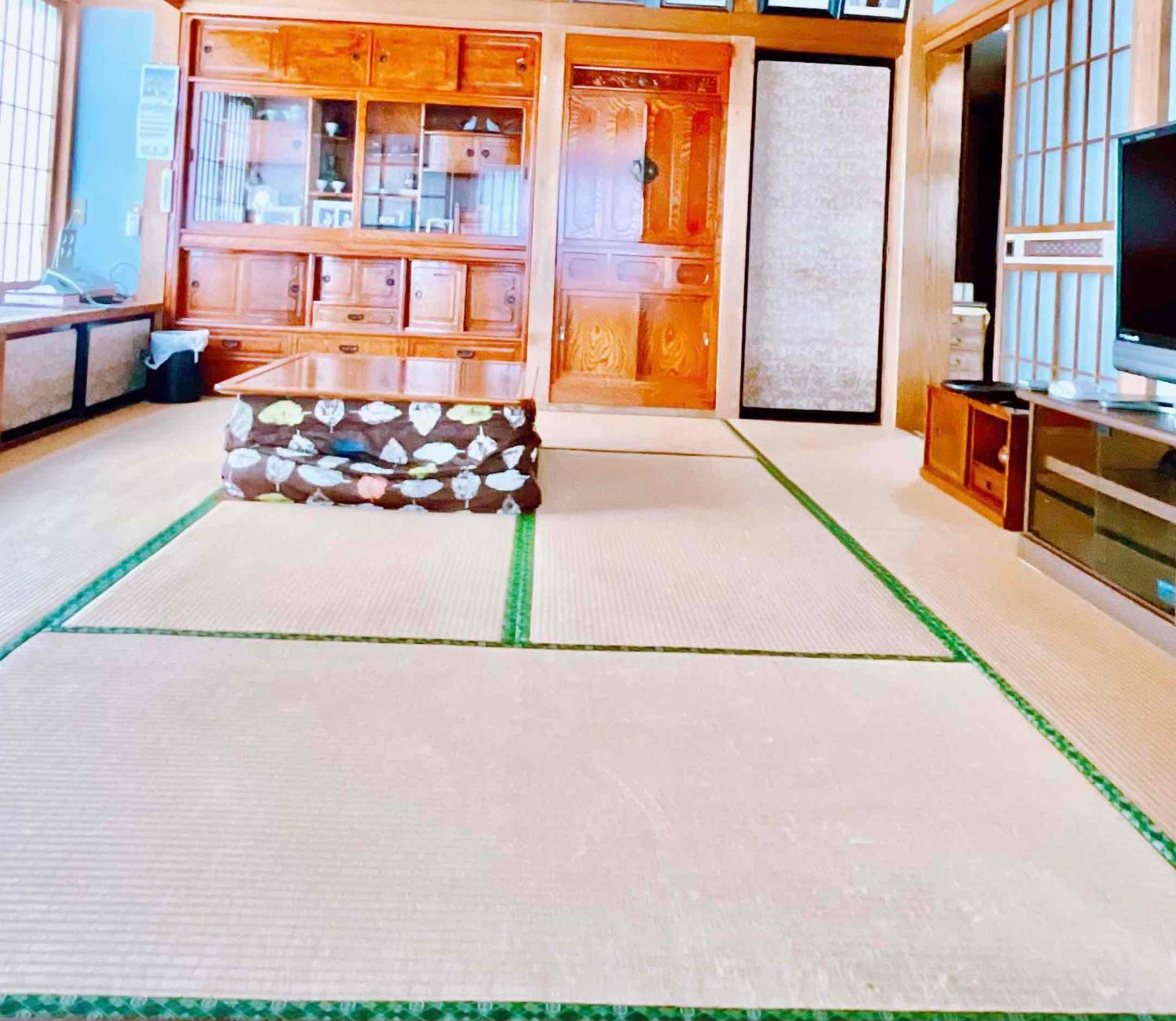 T&T Fujiyama Guest House Fujiyoshida Ngoại thất bức ảnh