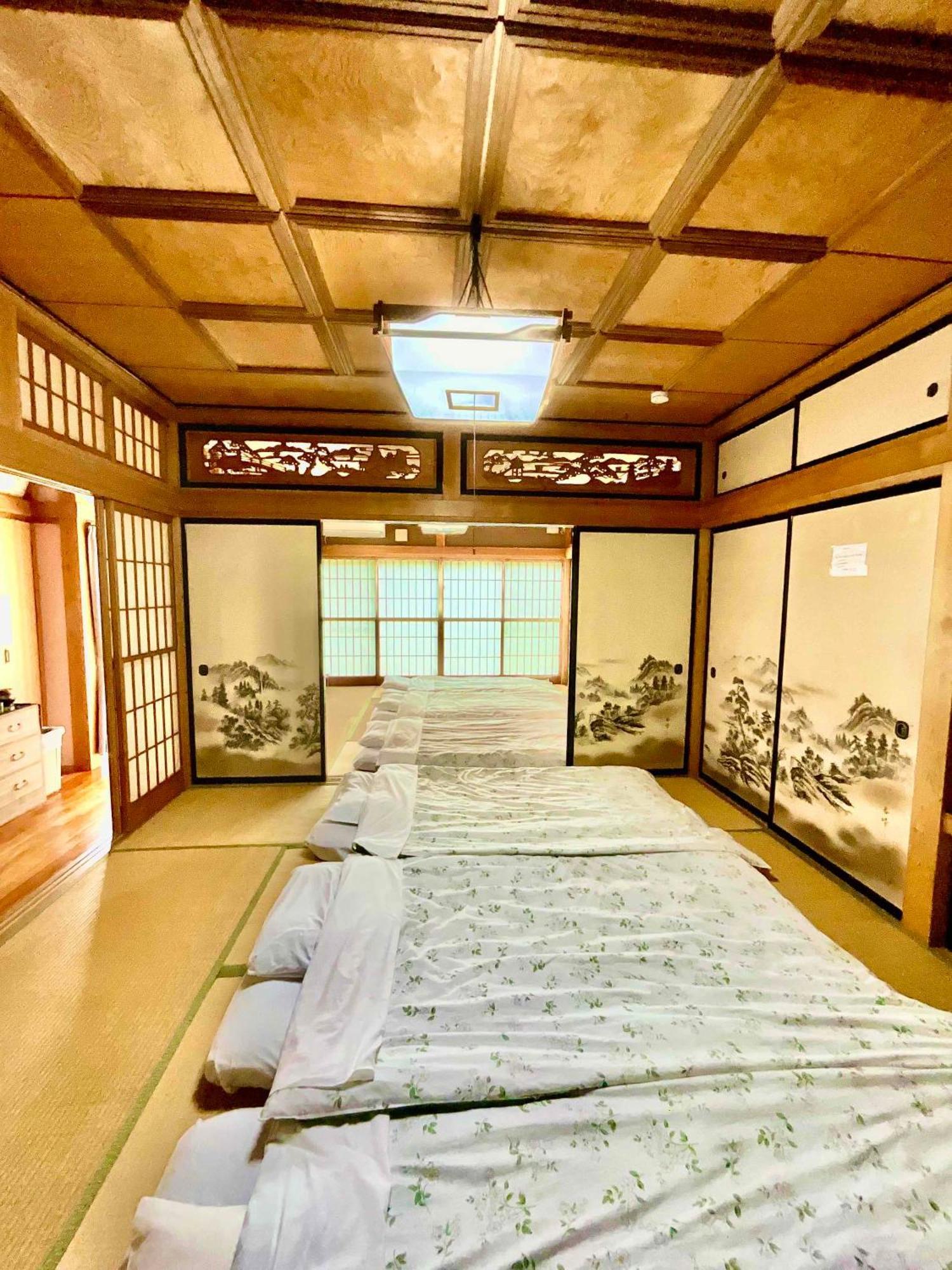 T&T Fujiyama Guest House Fujiyoshida Ngoại thất bức ảnh